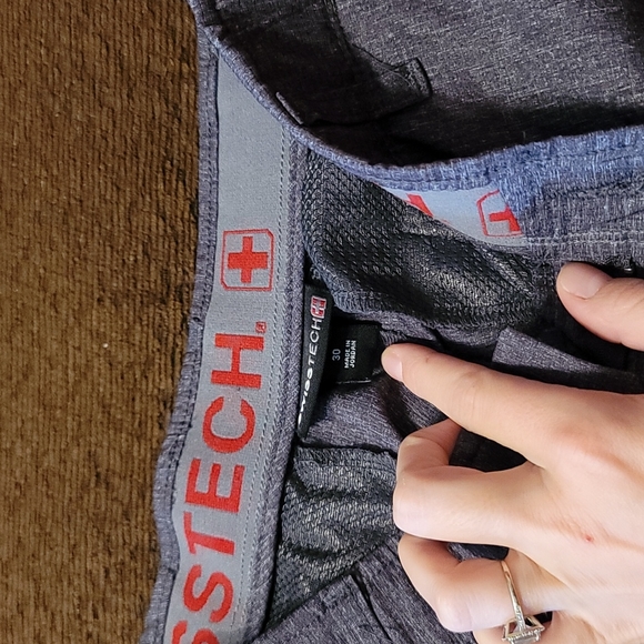 mens size 30 Swiss tech shorts! - Picture 3 of 3